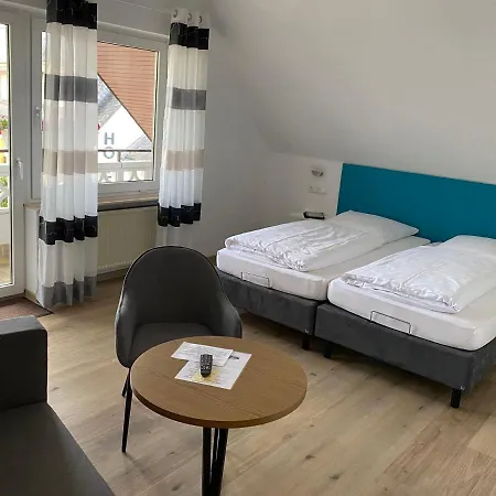 Rebstock מלון 2*