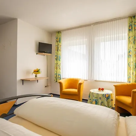 מלון Rebstock 2*